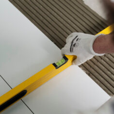 Modernes Badezimmer als Ergebnis einer professionellen Komplettsanierung